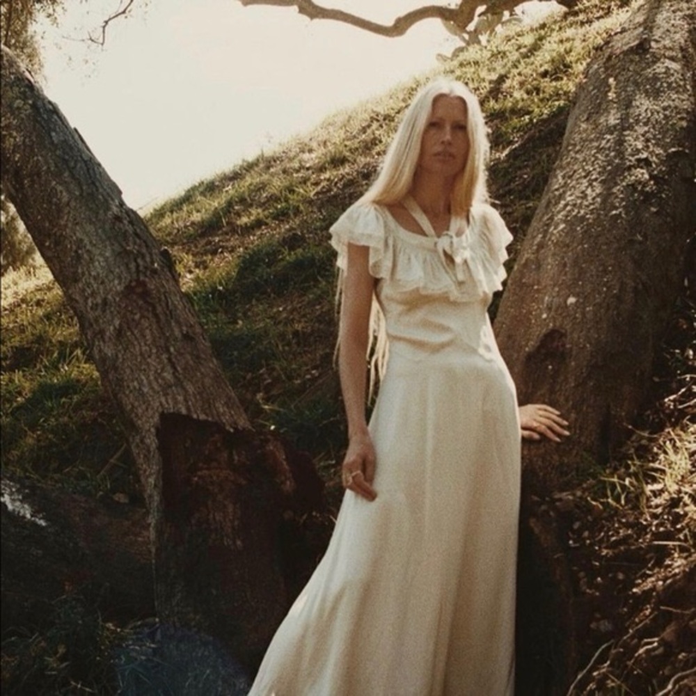 Doen Sicilia Dress in Seed Pearl